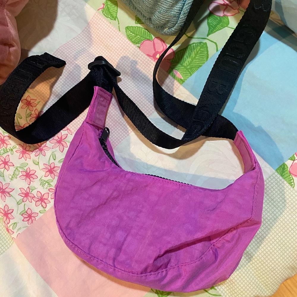 Baggu mini crescent extra pink crossbody bag uo